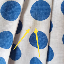 Charger l'image dans la galerie, 1950s 1960s - Gorgeous Iconic Blue Polkadots Dress - W28 (72cm)