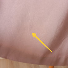 Charger l'image dans la galerie, 1950s - Adorable Antique Pink Beaded Dress - W27 (68cm)