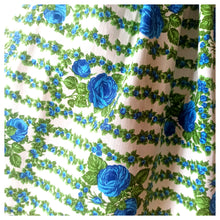 Charger l'image dans la galerie, 1950s - Stunning German Rose Garden Dress - W29 (74cm)