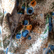 Charger l'image dans la galerie, 1950s - Gorgeous Floral Garden Dress - W31 (80cm)