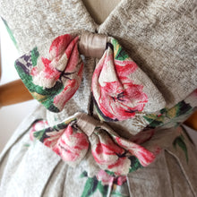 Charger l'image dans la galerie, 1950s - Precious Back Bows Roseprint Dress - W28 (71cm)