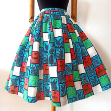 Charger l'image dans la galerie, 1950s - Fabulous Colorful Novelty Print Skirt - W26 (66cm)