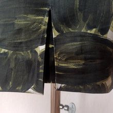 Load image into Gallery viewer, 1960s - Pamina Mann -Stunning Dark Green Abstract Dress - W27.5 (70cm)