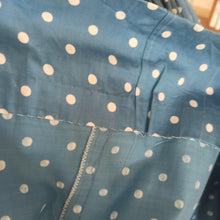 Charger l'image dans la galerie, 1950s - Stunning Iconic Blue Dotted Dress - W29 (74cm)