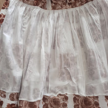 Charger l'image dans la galerie, 1950s - Stunning Brown Roseprint Cotton Dress - W29 (74cm)