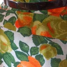 Charger l'image dans la galerie, 1950s - Spectacular Orange Roses Cotton Dress - W29 (74cm)