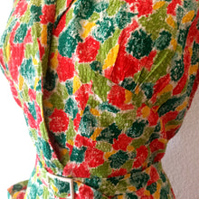 Cargar imagen en el visor de la galería, 1940s - Stunning French Abstract Primary Colors Pockets Dress - W30 (76cm)