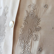 Cargar imagen en el visor de la galería, 1940s - Exquisite Emboidery Sand Silk Blouse - W32 (82cm)