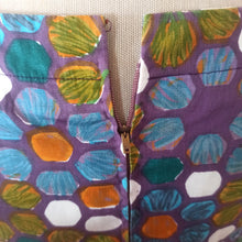 Charger l'image dans la galerie, 1950s - Joppy, Paris - Stunning Abstract Floral Colorful Cotton Dress - W26 (66cm)