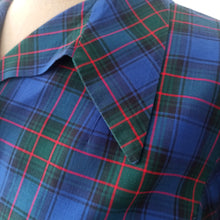 Cargar imagen en el visor de la galería, 1940s - Gorgeous Blue & Green Tartan Cotton Dress - W30 (76cm)