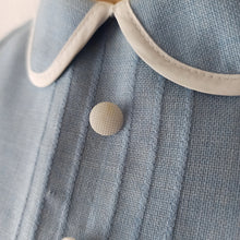 Laden Sie das Bild in den Galerie-Viewer, 1960s - Adorable 2pc Peter Pan Collar Coat & Dress Set - W30 (76cm)