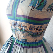 Charger l'image dans la galerie, 1950s - Spectacular Venice Novelty Print Dress - W26 (66cm)