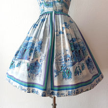 Charger l'image dans la galerie, 1950s - Spectacular Venice Novelty Print Dress - W26 (66cm)