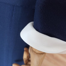 Laden Sie das Bild in den Galerie-Viewer, 1960s - PARIS - Elegant 2pc Removable Collar Jacket & Dress Set - W30 (76cm)