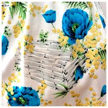 Charger l'image dans la galerie, 1950s - French Basket Mimosa Poppies Novelty Dress - W31 (78cm)