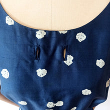 Charger l'image dans la galerie, 1950s 1960s - Elegant 2pc Silk Jacket & Dress Set - W31 (80cm)