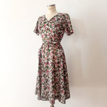 Charger l'image dans la galerie, 1940s 1950s - Adorable Floral Bolero Dress  - W29 (74cm)