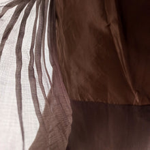 Laden Sie das Bild in den Galerie-Viewer, 1960s - Exquisite Couture Pure Silk Beaded Dress - W27 (68cm)