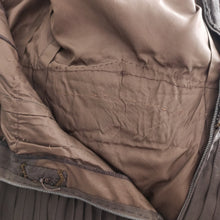 Laden Sie das Bild in den Galerie-Viewer, 1960s - Exquisite Couture Pure Silk Beaded Dress - W27 (68cm)