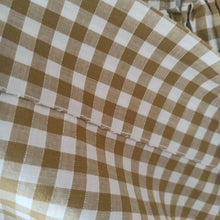 Charger l'image dans la galerie, 1950s - Adorable Green Olive/Brown Checked Pockets Dress - W27 (68cm)