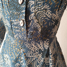 Cargar imagen en el visor de la galería, 1940s - Spectacular Couture Abstract Top & Dress Silk Set - W29 (74cm)