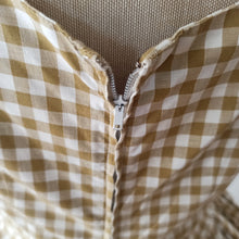 Charger l'image dans la galerie, 1950s - Adorable Green Olive/Brown Checked Pockets Dress - W27 (68cm)