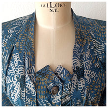 Cargar imagen en el visor de la galería, 1940s - Spectacular Couture Abstract Top & Dress Silk Set - W29 (74cm)