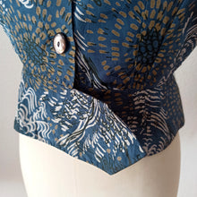 Cargar imagen en el visor de la galería, 1940s - Spectacular Couture Abstract Top & Dress Silk Set - W29 (74cm)