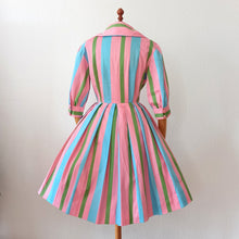 Charger l'image dans la galerie, 1950s - André, PARIS - Outstanding & Adorable Cotton Dress - W26 (66cm)