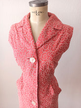 Charger l'image dans la galerie, 1950s - Helene Couture, France - Salmon Pink Embroidery Dress - W28.5/29 (72/74cm)