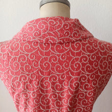 Charger l'image dans la galerie, 1950s - Helene Couture, France - Salmon Pink Embroidery Dress - W28.5/29 (72/74cm)