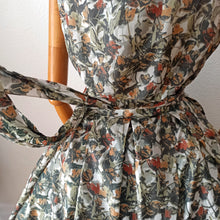 Charger l'image dans la galerie, 1950s - Fabulous Abstract Floral Satin Dress - W29 (74cm)