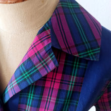 Charger l'image dans la galerie, 1950s - Adorable Purple Plaid Cotton Dress - W26 (66cm)