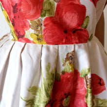 Charger l'image dans la galerie, 1950s - Stunning Spaghetti Straps Poppies Dress - W24 (60cm)