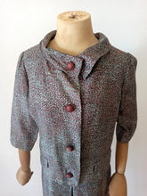 Charger l'image dans la galerie, 1960s - DE DOMINICI, Italy - Novelty Satin Jacket & Dress Set - W30 (76cm)