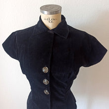 Charger l'image dans la galerie, 1950s - MANFRY, France - Solid Black Corduroy Top - W30 (76cm)