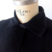 Charger l'image dans la galerie, 1950s - MANFRY, France - Solid Black Corduroy Top - W30 (76cm)