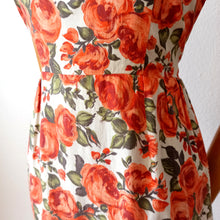 Charger l'image dans la galerie, 1950s 1960s - Gorgeous Roseprint Cotton Dress - W27.5 (70cm)