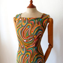 Carica l'immagine nel visualizzatore di Gallery, 1960s - Groovy Colors Rayon Dress - W32 (82cm)