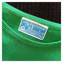 Cargar imagen en el visor de la galería, 1960s - Deadstock - RECODER, Spain - Green Knit Top - Size Large