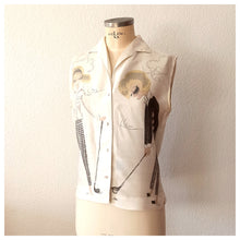 Charger l'image dans la galerie, 1960s - CHUMLEY SPORT, USA - Novelty Golf Players Rayon Top - M/L