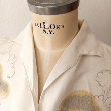 Charger l'image dans la galerie, 1960s - CHUMLEY SPORT, USA - Novelty Golf Players Rayon Top - M/L