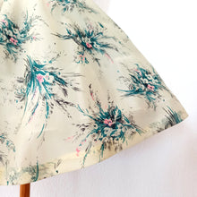 Charger l'image dans la galerie, 1950s - Stunning Yellow Pale Floral Dress - W28.5 (72cm)