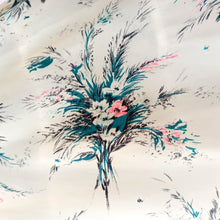 Charger l'image dans la galerie, 1950s - Stunning Yellow Pale Floral Dress - W28.5 (72cm)