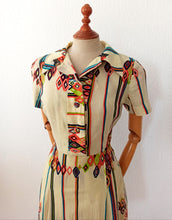 Charger l'image dans la galerie, 1960s - Gorgeous Diamonds Print Smoked Cotton Dress - W29 (74cm)