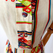 Charger l'image dans la galerie, 1960s - Gorgeous Diamonds Print Smoked Cotton Dress - W29 (74cm)