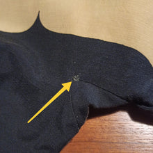 Load image into Gallery viewer, 1940s - Amazing Black & Mustard Yellow Cotton Dress - W25 (64cm)
