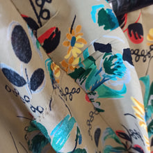 Cargar imagen en el visor de la galería, 1940s - Exquisite Czechoslovak Olive Green Floral Print Dress - W30 (76cm)