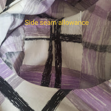 Charger l'image dans la galerie, 1950s - Lovely Purple Black Cotton Dress - W26 (66cm)