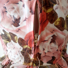 Charger l'image dans la galerie, 1950s - Stunning French Roseprint Dress - W26 (66cm)